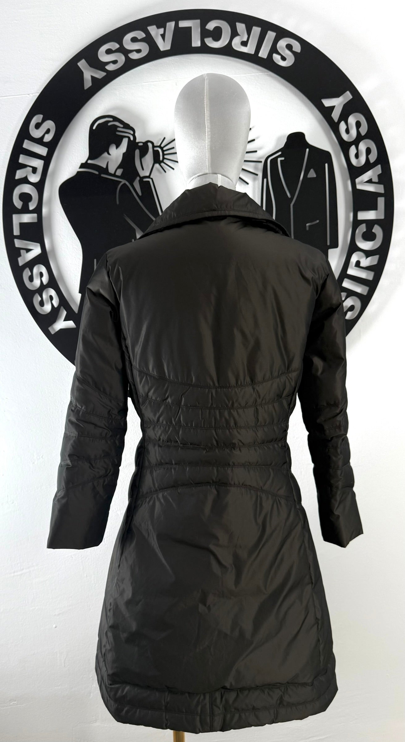 Abrigo de plumas Moncler (M)