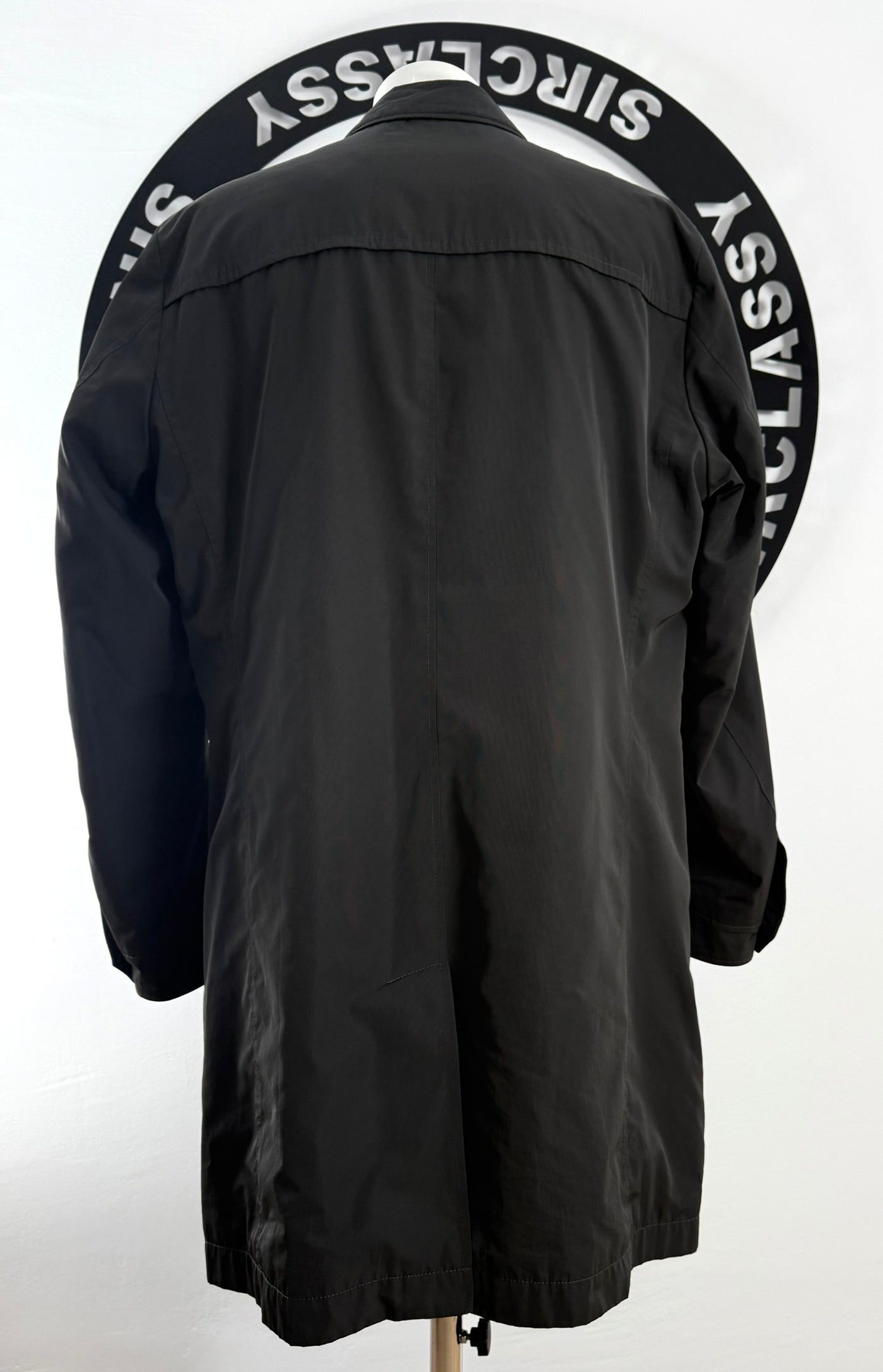 Gabardina Hugo Boss (XL)