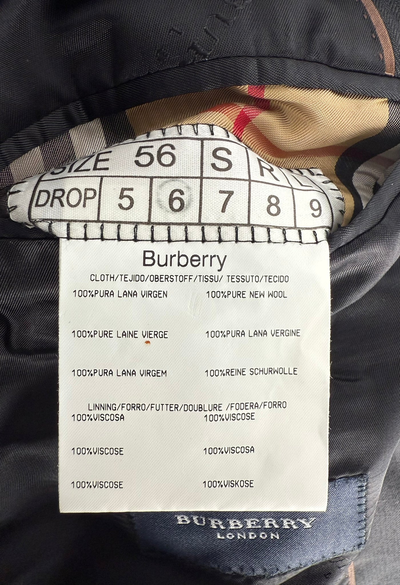 Traje Burberry (XL)