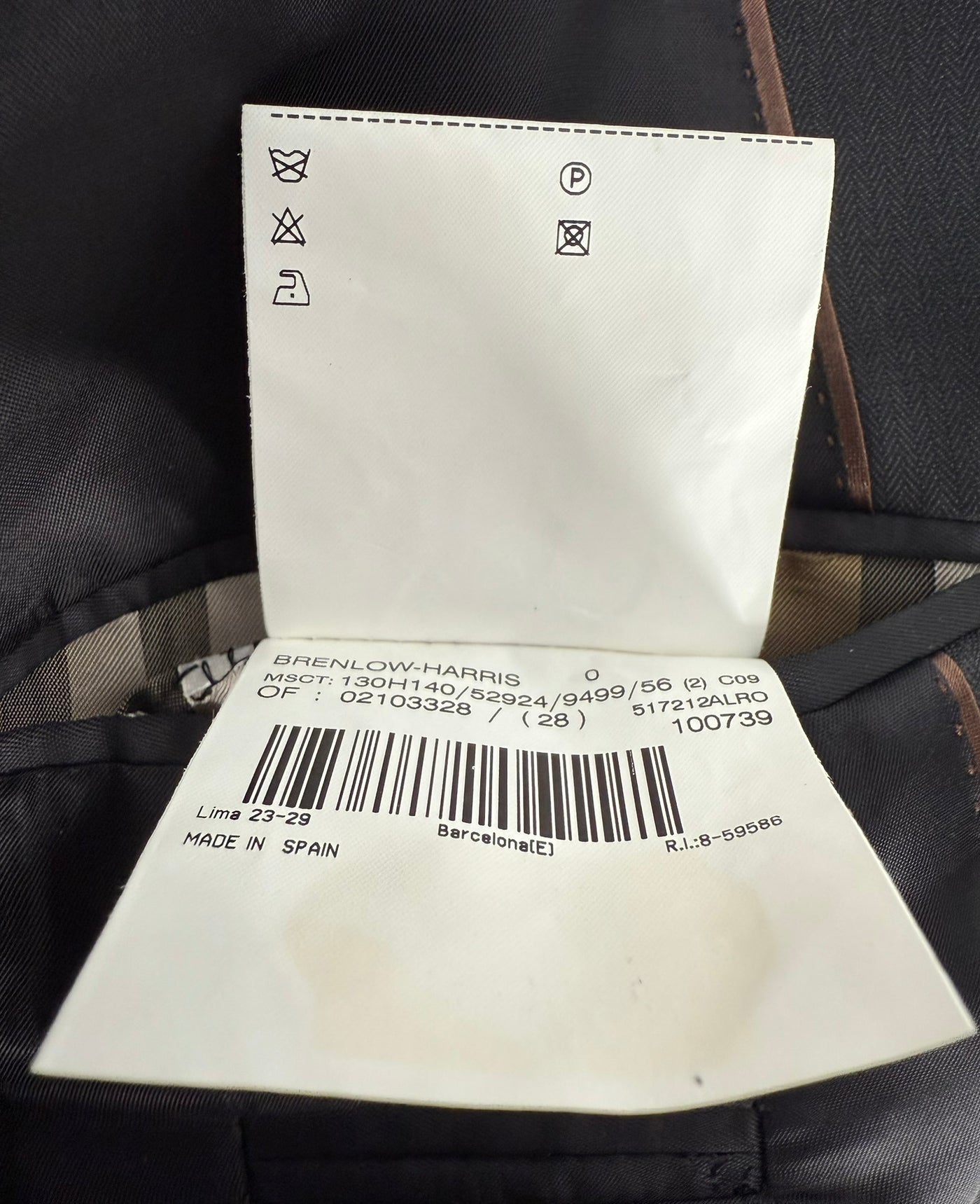 Traje Burberry (XL)