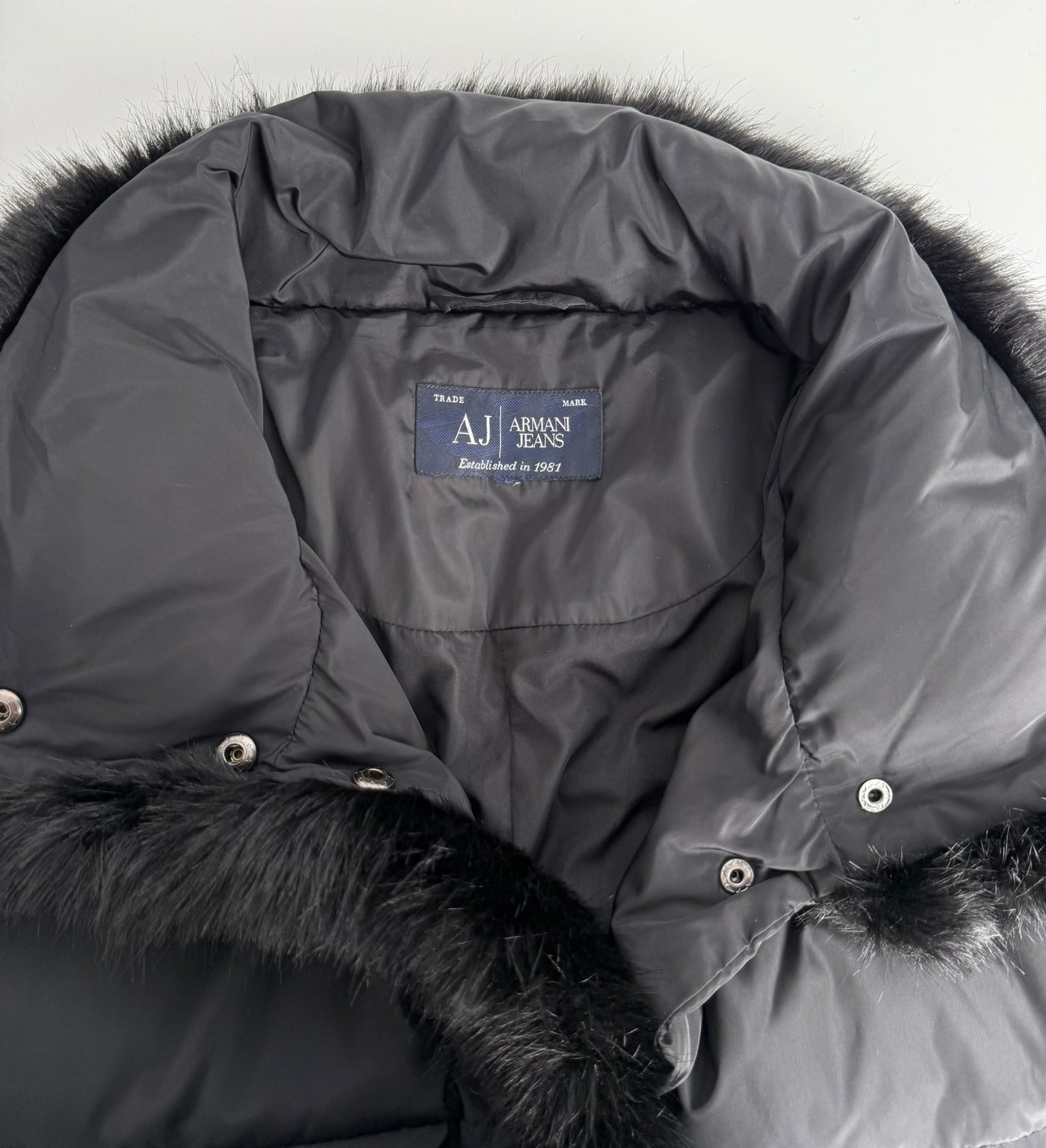 Abrigo de plumas Armani (M)