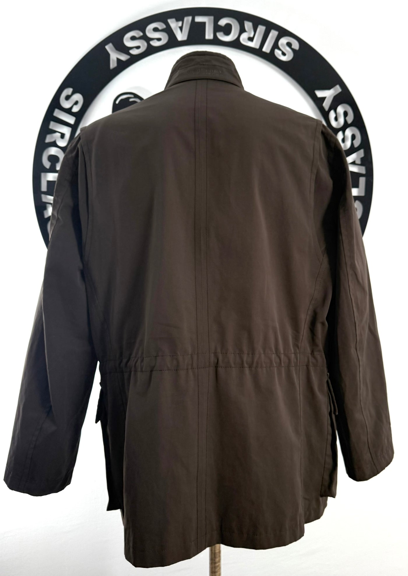 Abrigo Burberry (XL)