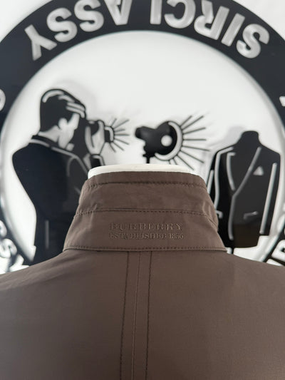 Abrigo Burberry (XL)