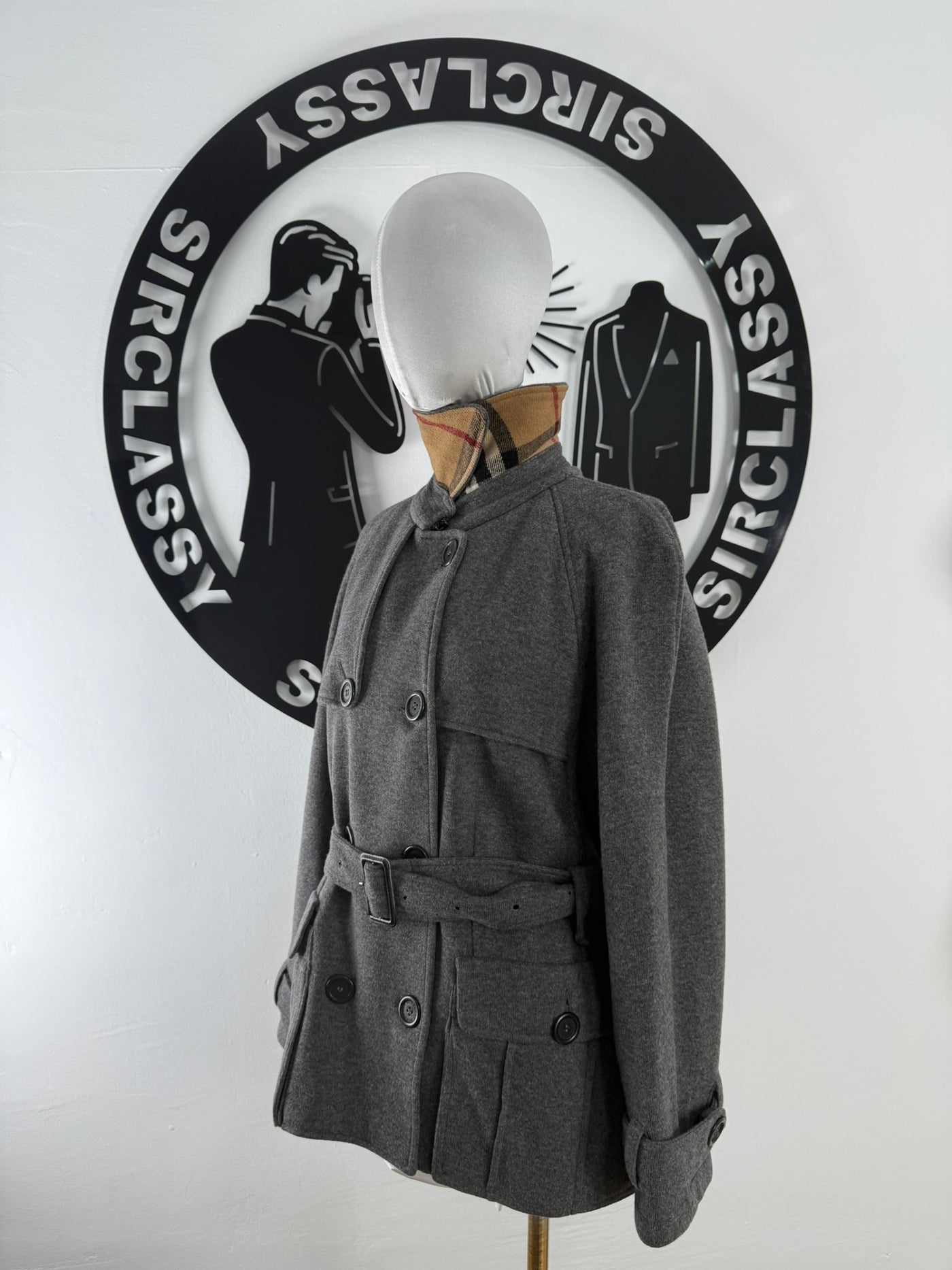 Abrigo Burberry (XL)
