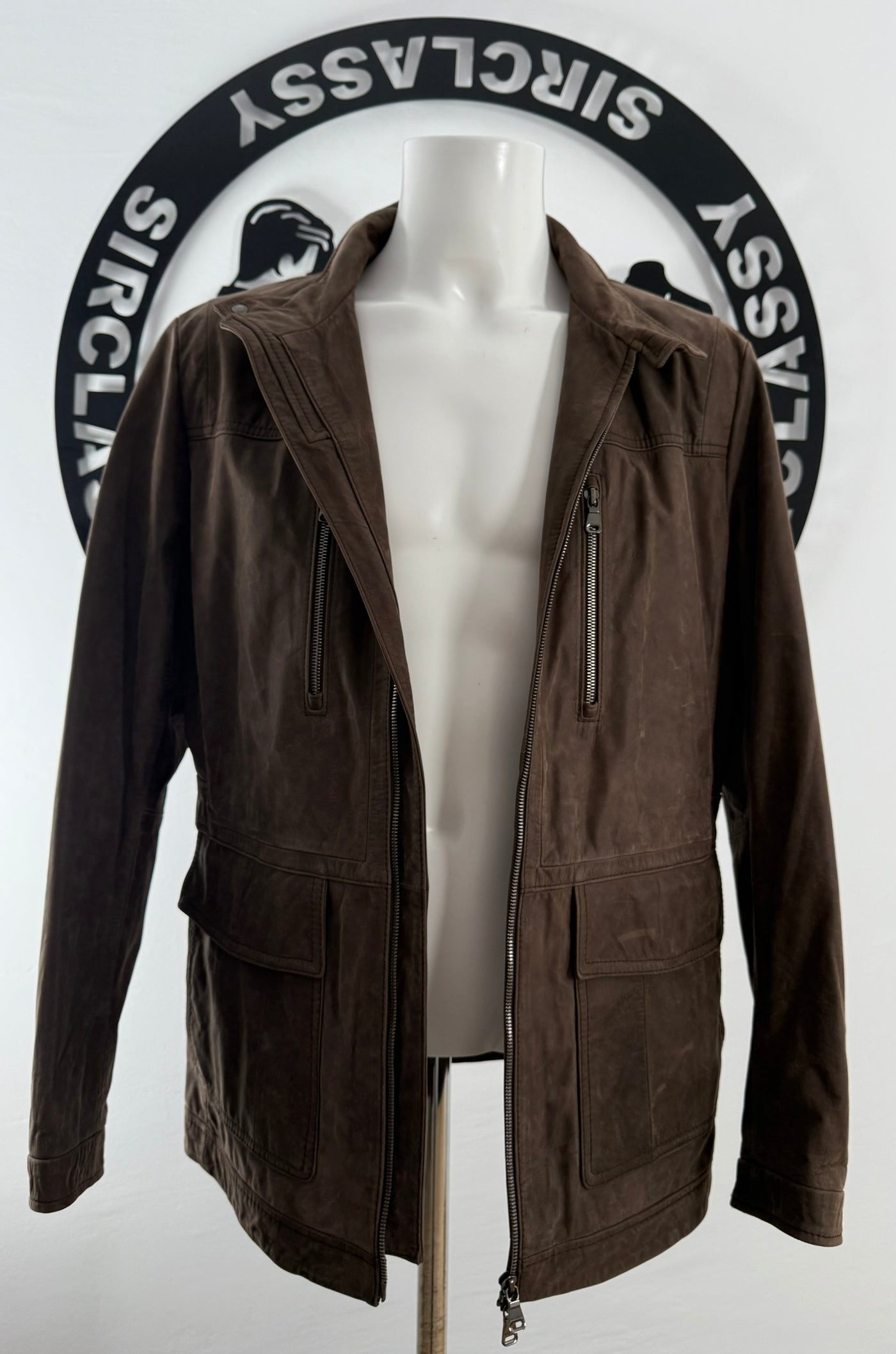 Abrigo de piel Hugo Boss (M)