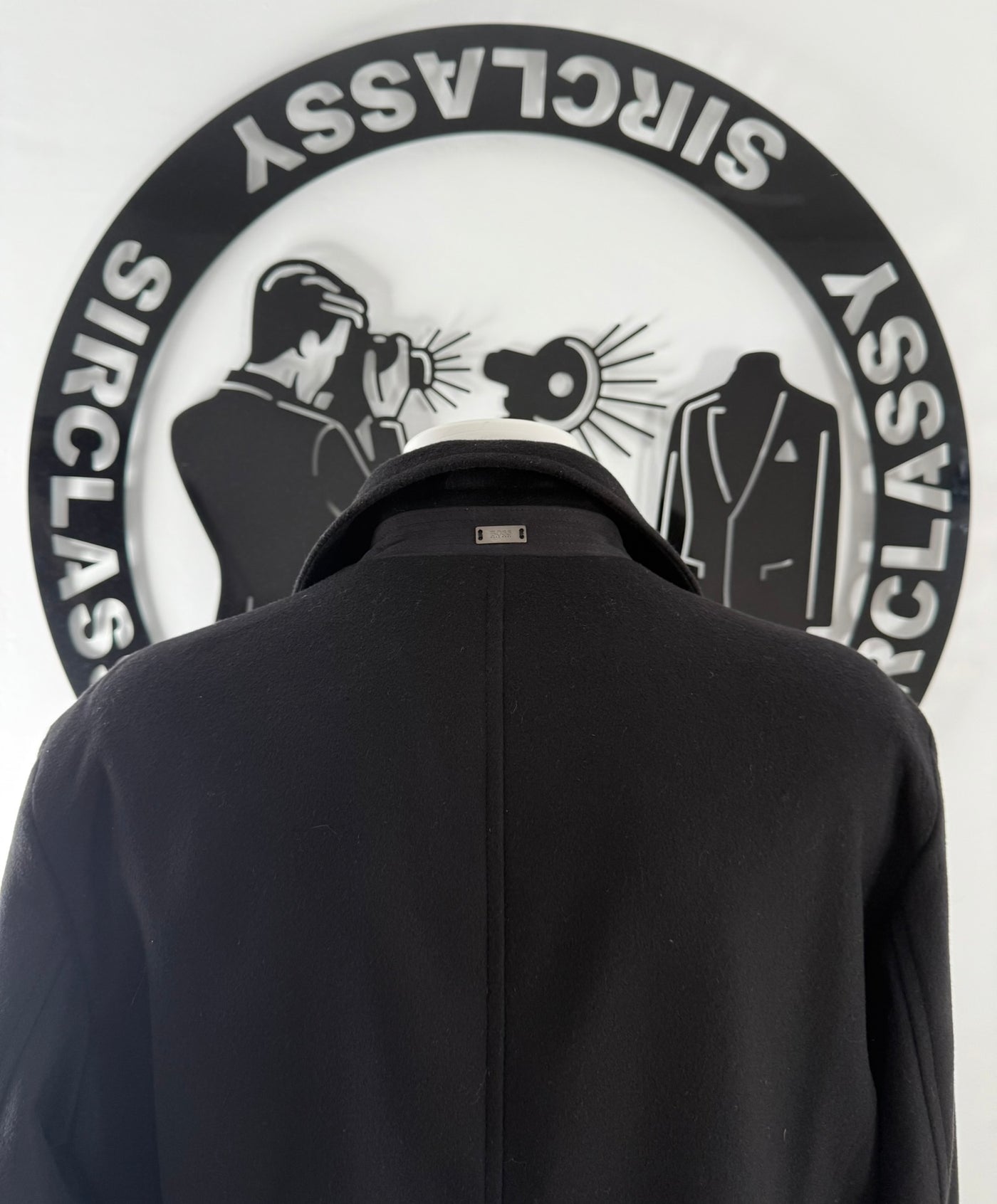 Abrigo Hugo Boss (XL)