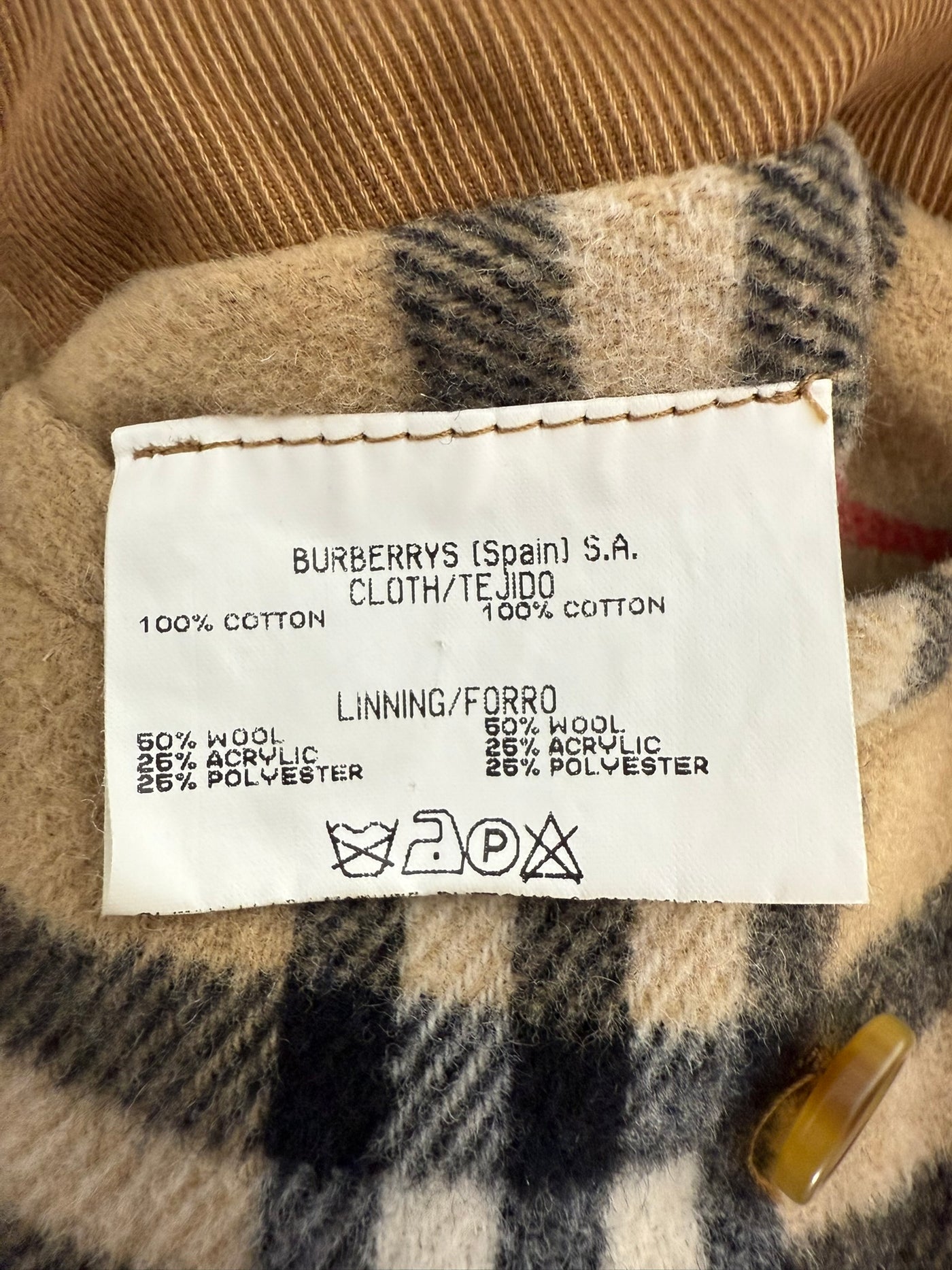 Abrigo Burberry (XL)