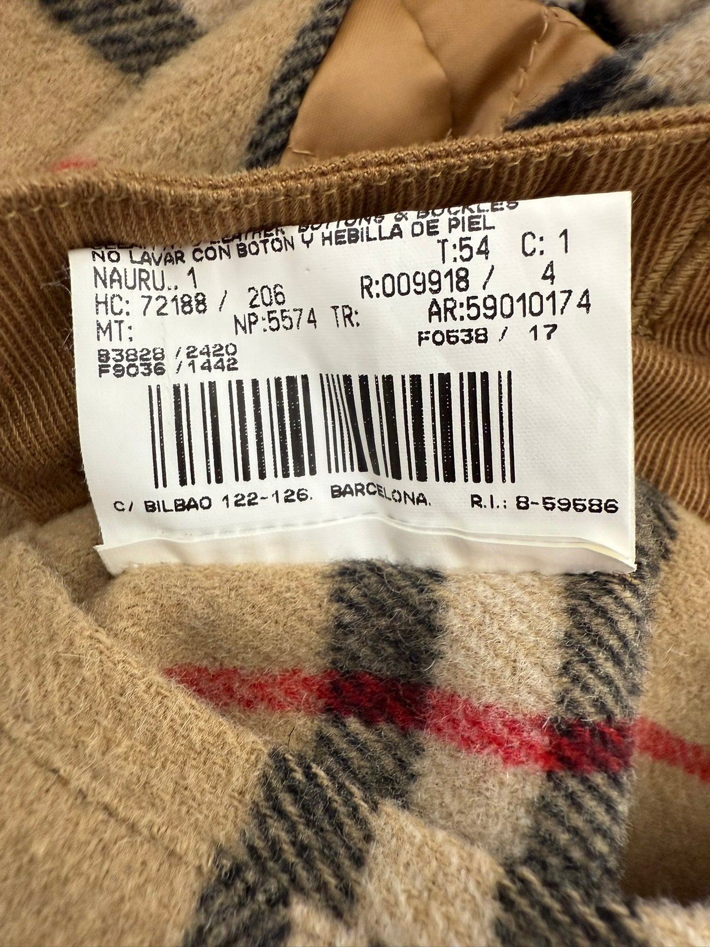 Abrigo Burberry (XL)