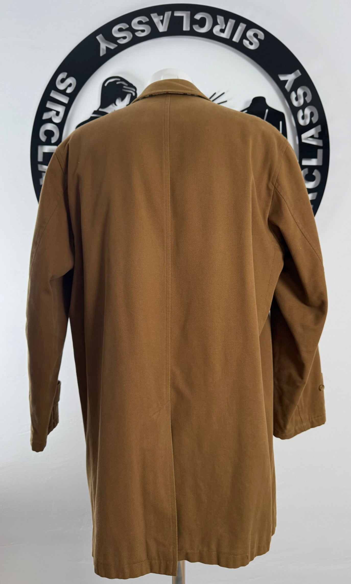 Abrigo Burberry (XL)