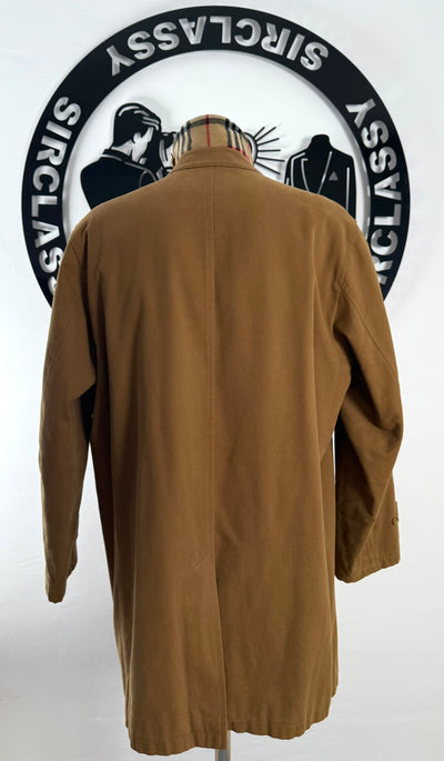 Abrigo Burberry (XL)