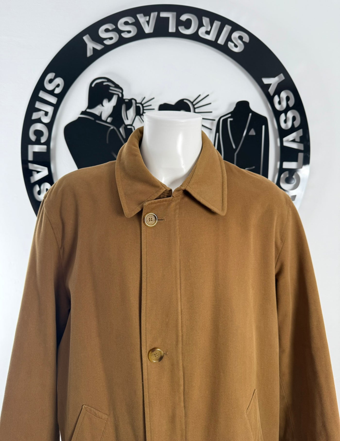 Abrigo Burberry (XL)
