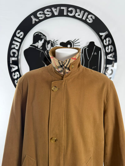 Abrigo Burberry (XL)