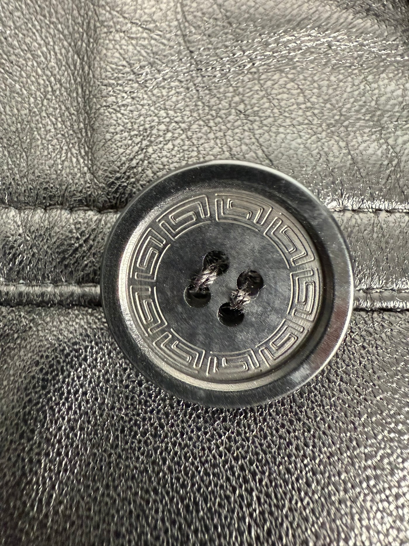Abrigo de piel Versace (XL)