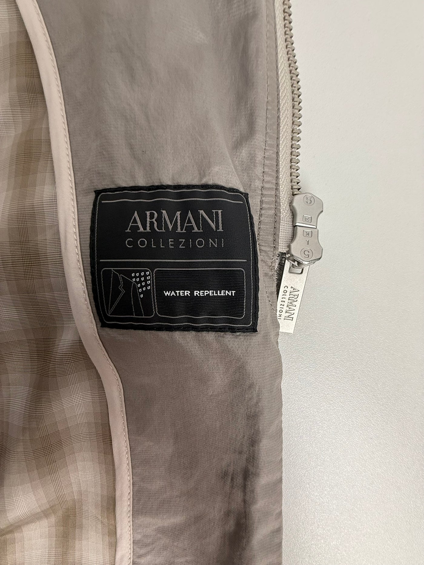 Cazadora Armani (S)