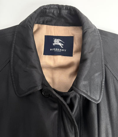 Abrigo Burberry (XL)