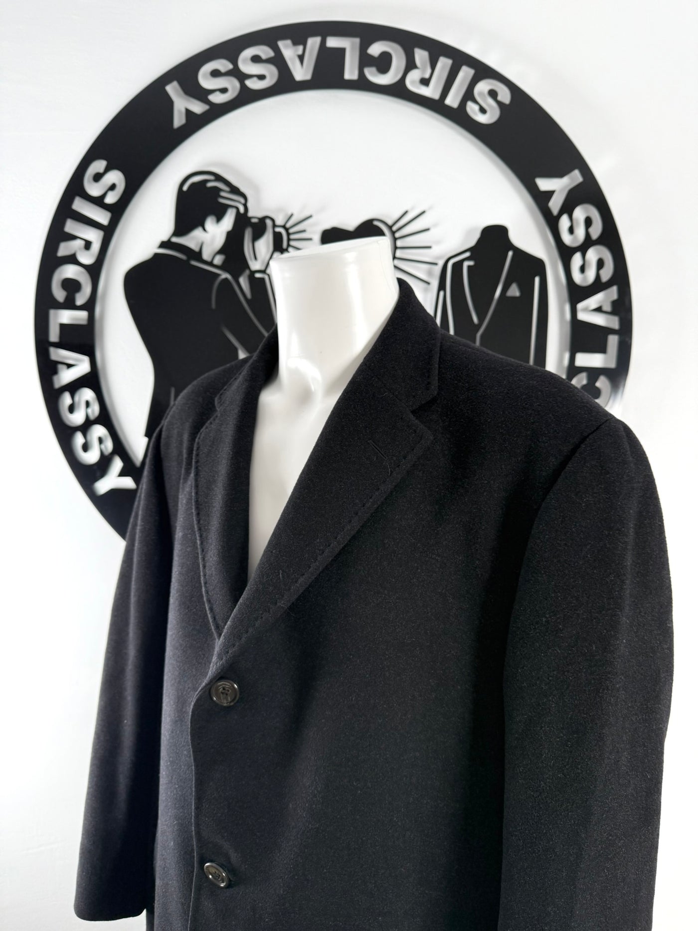 Abrigo Corneliani (XXL)