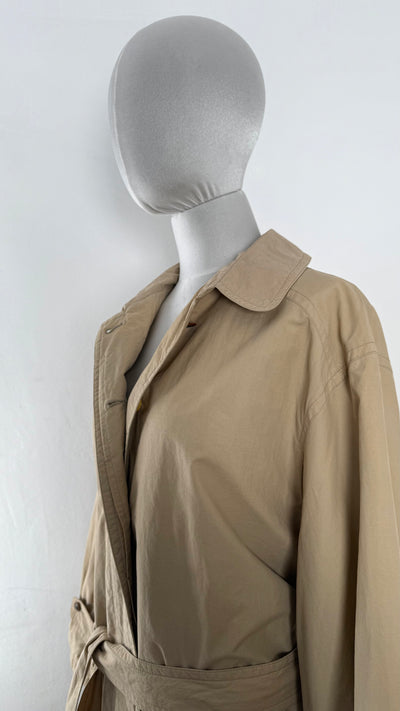 Gabardina Burberry (L)