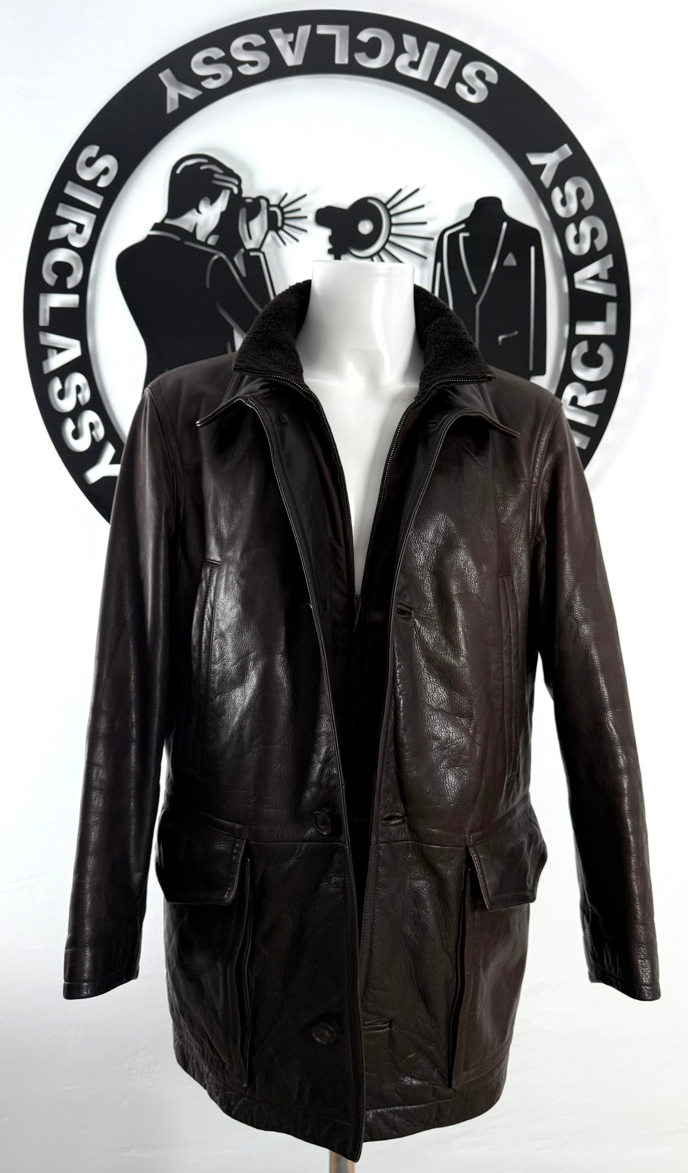 Abrigo de piel Hugo Boss (M)