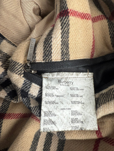 Abrigo Burberry (XL)