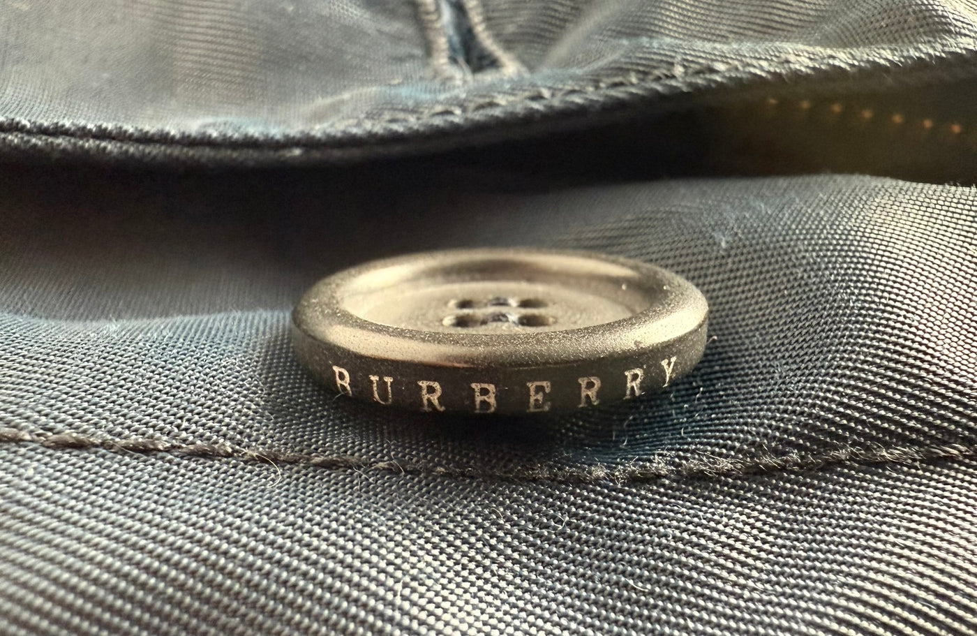 Abrigo Burberry (L)