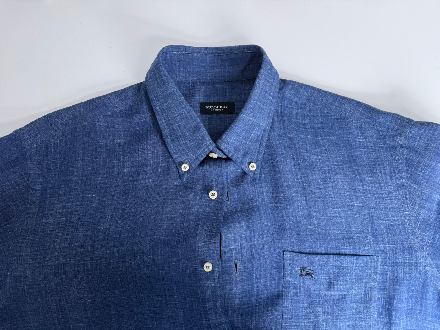 Camisa Burberry (L)