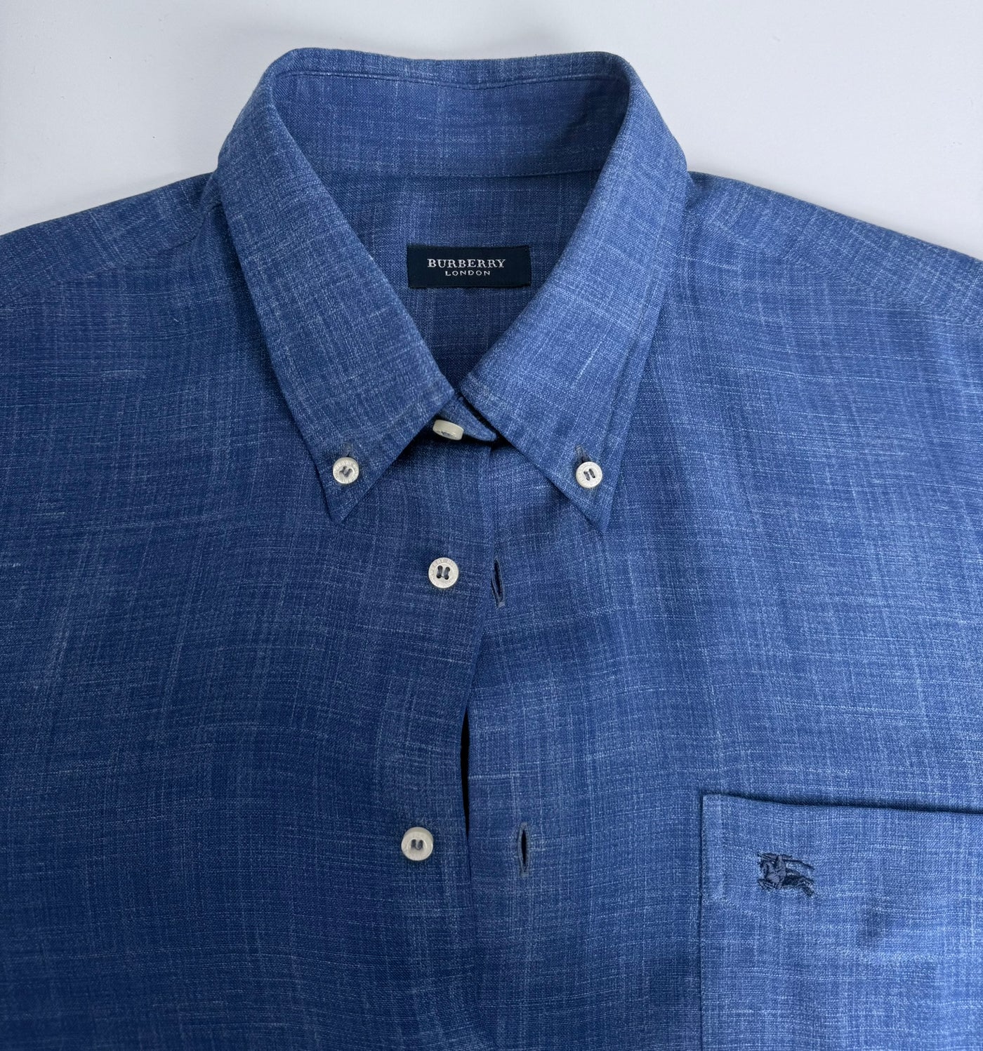 Camisa Burberry (L)