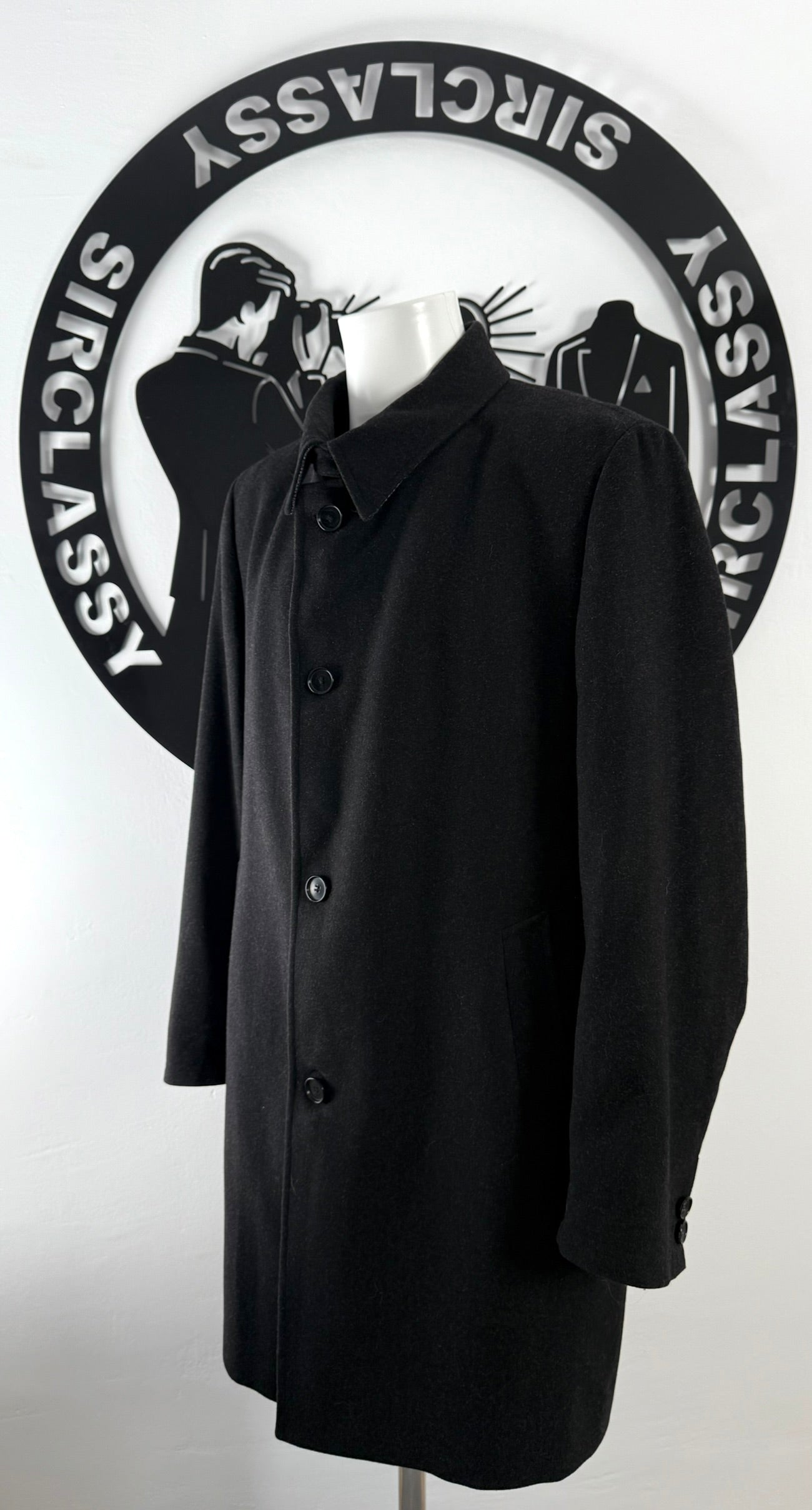 Abrigo Hugo Boss (XL)