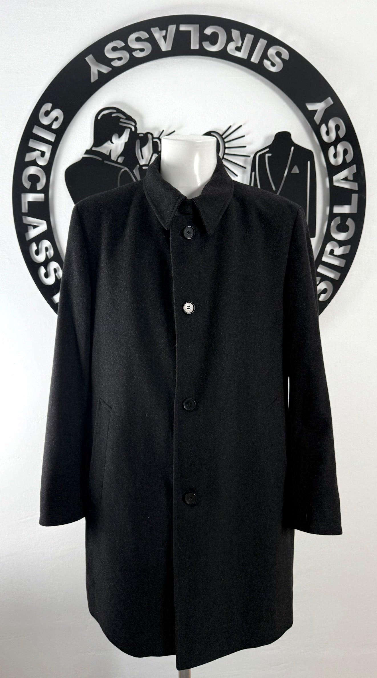 Abrigo Hugo Boss (XL)