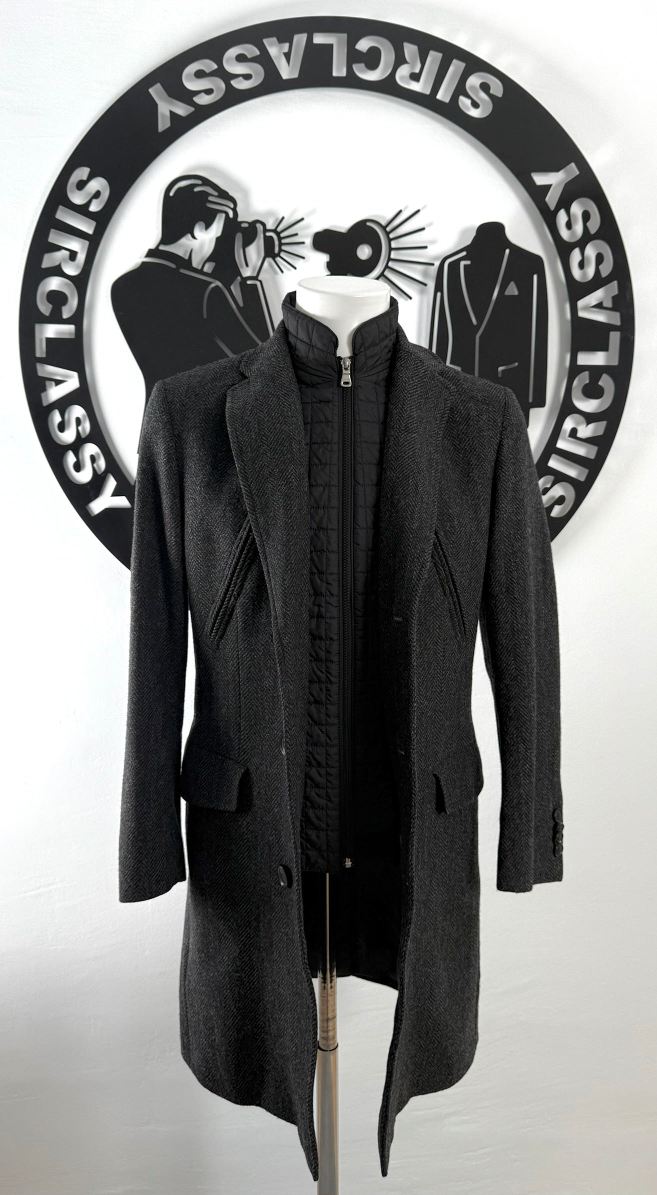 Abrigo Hugo Boss (XS)