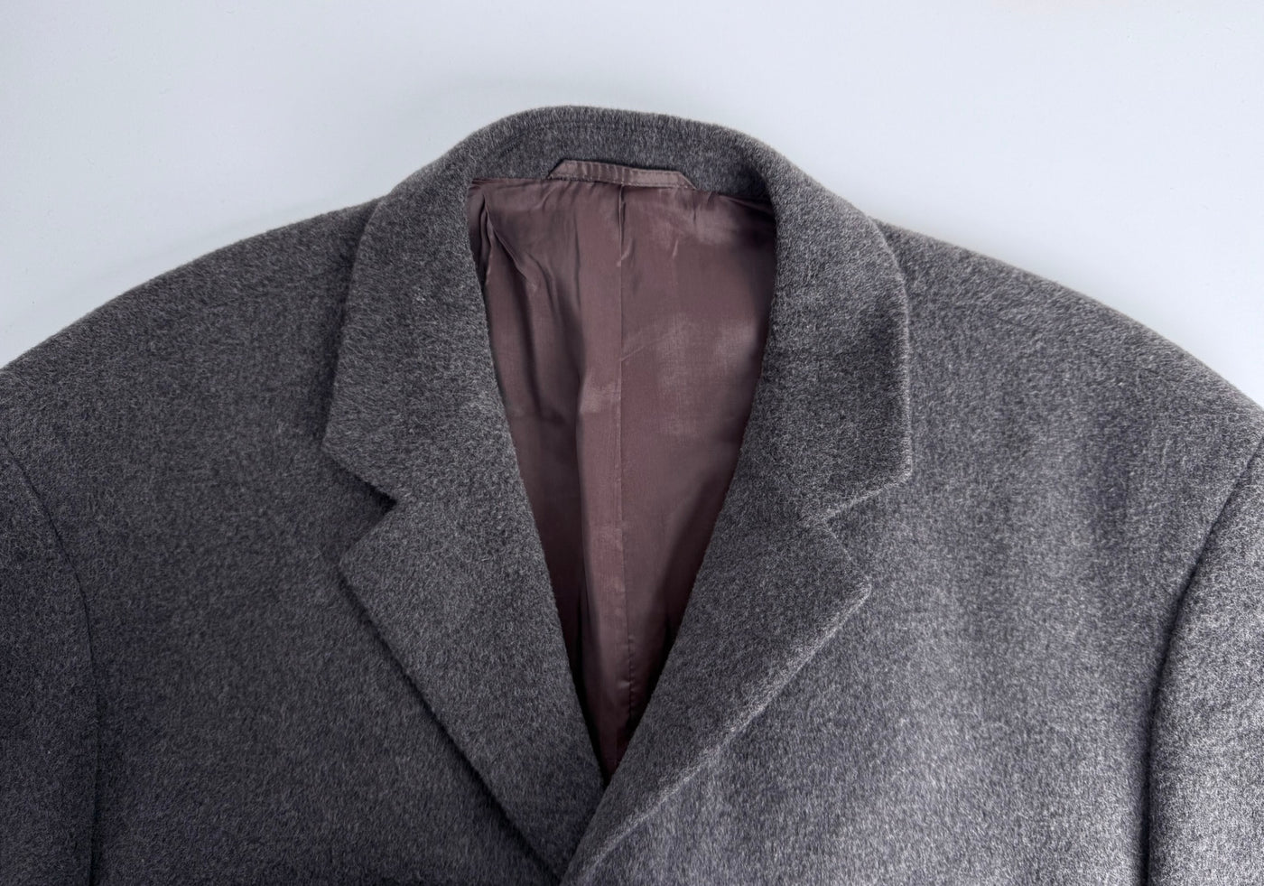 Abrigo Hugo Boss (XL)