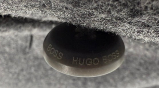 Abrigo Hugo Boss (XL)