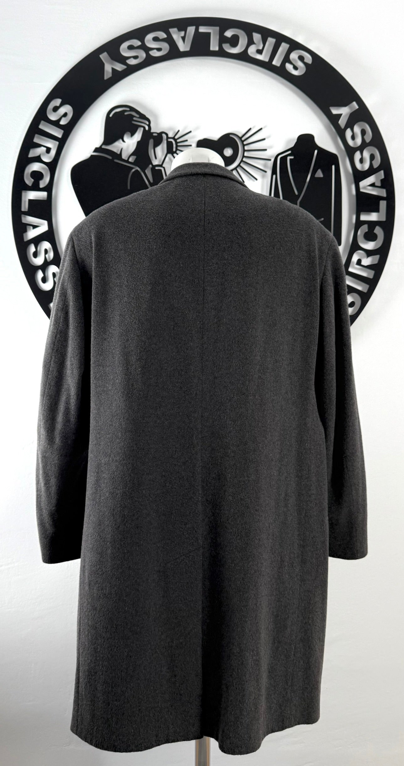 Abrigo Hugo Boss (XL)