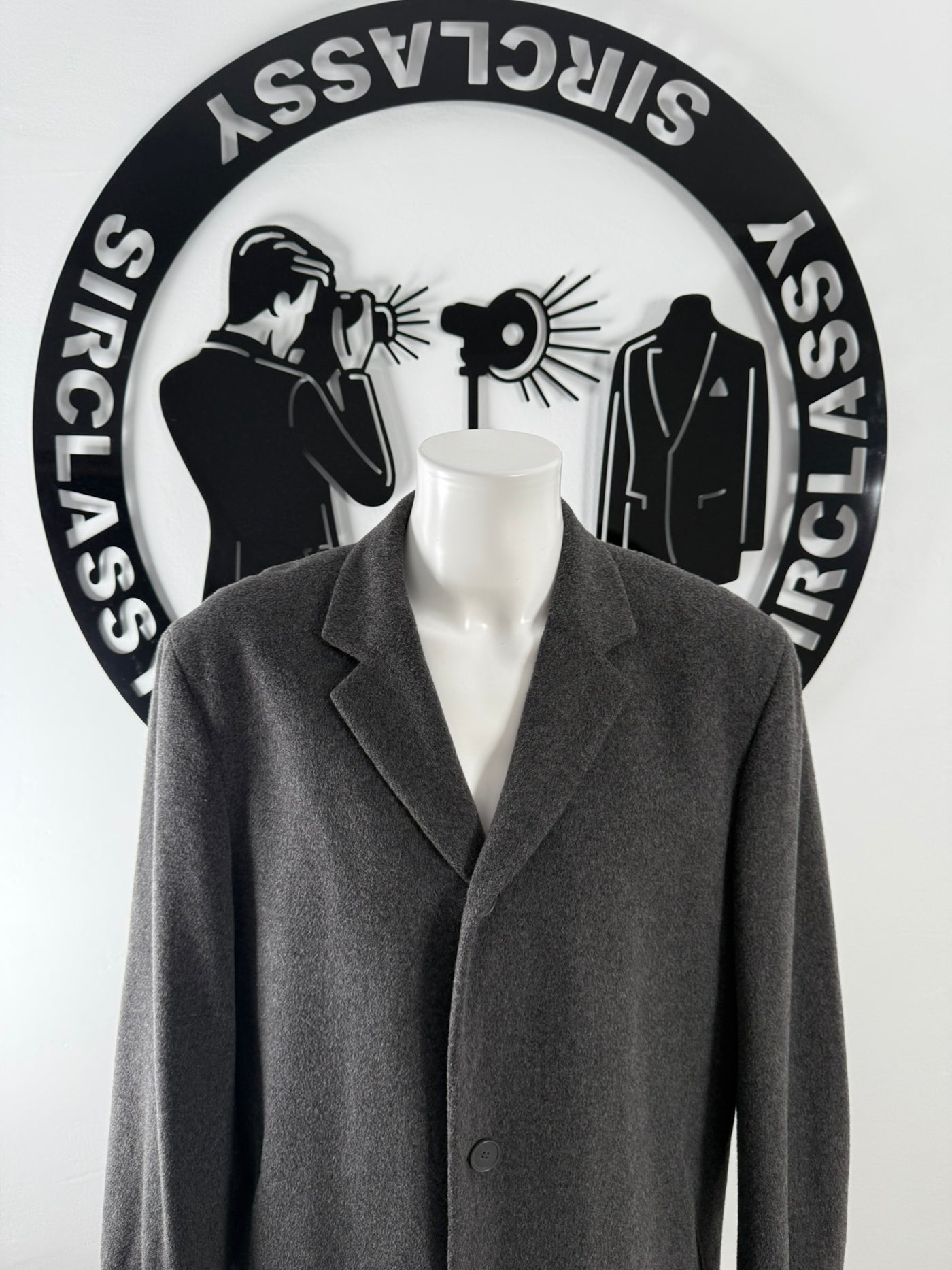 Abrigo Hugo Boss (XL)