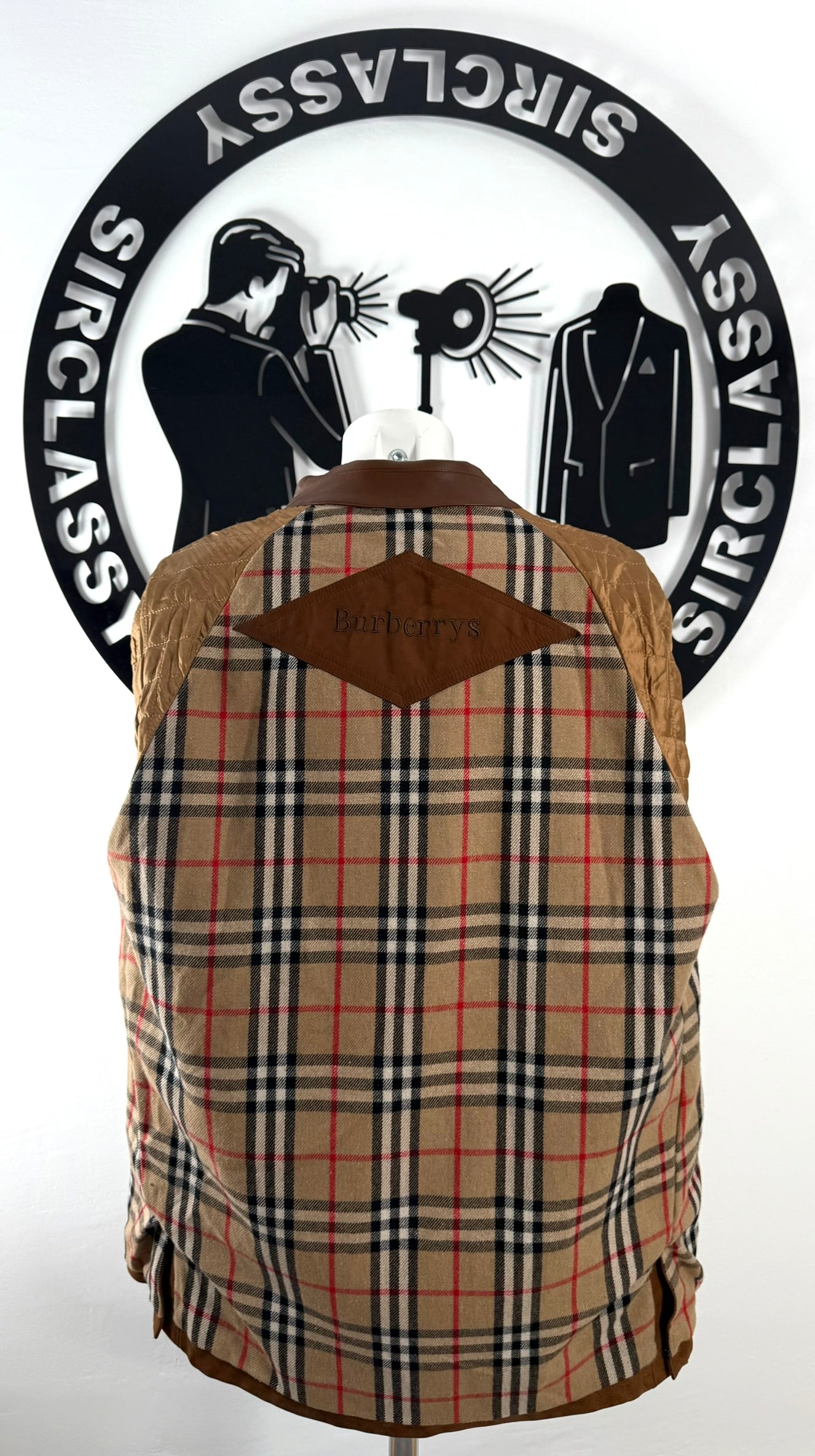 Abrigo de piel Burberry (XL)