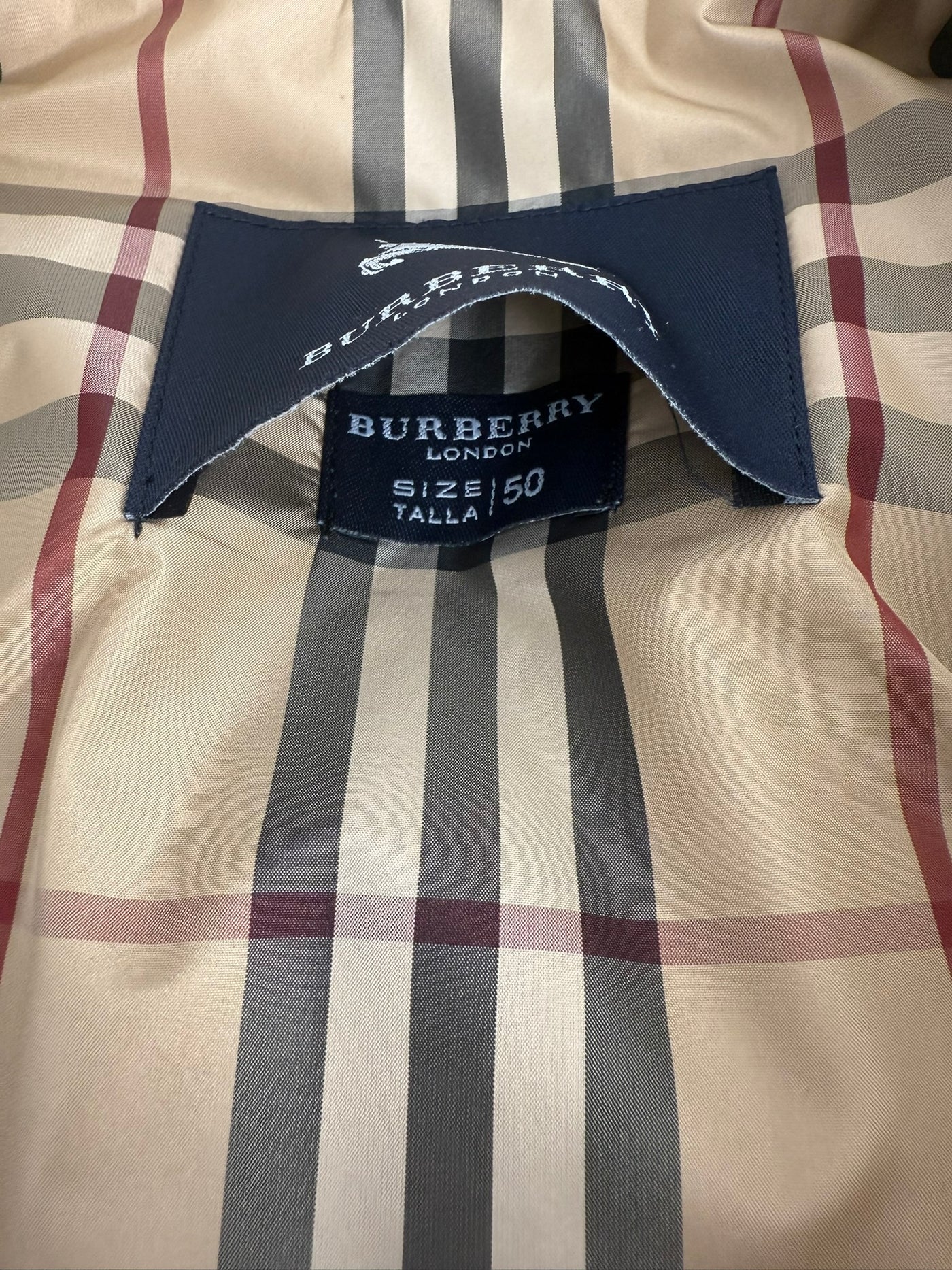 Abrigo Burberry (M)