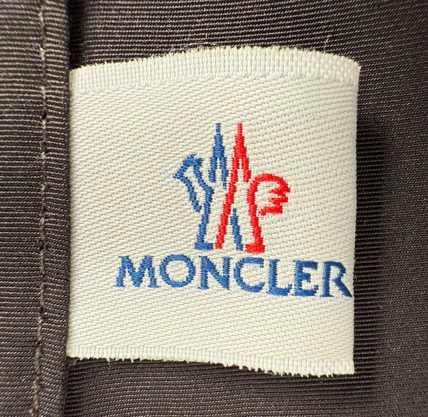 Cazadora Moncler (L)