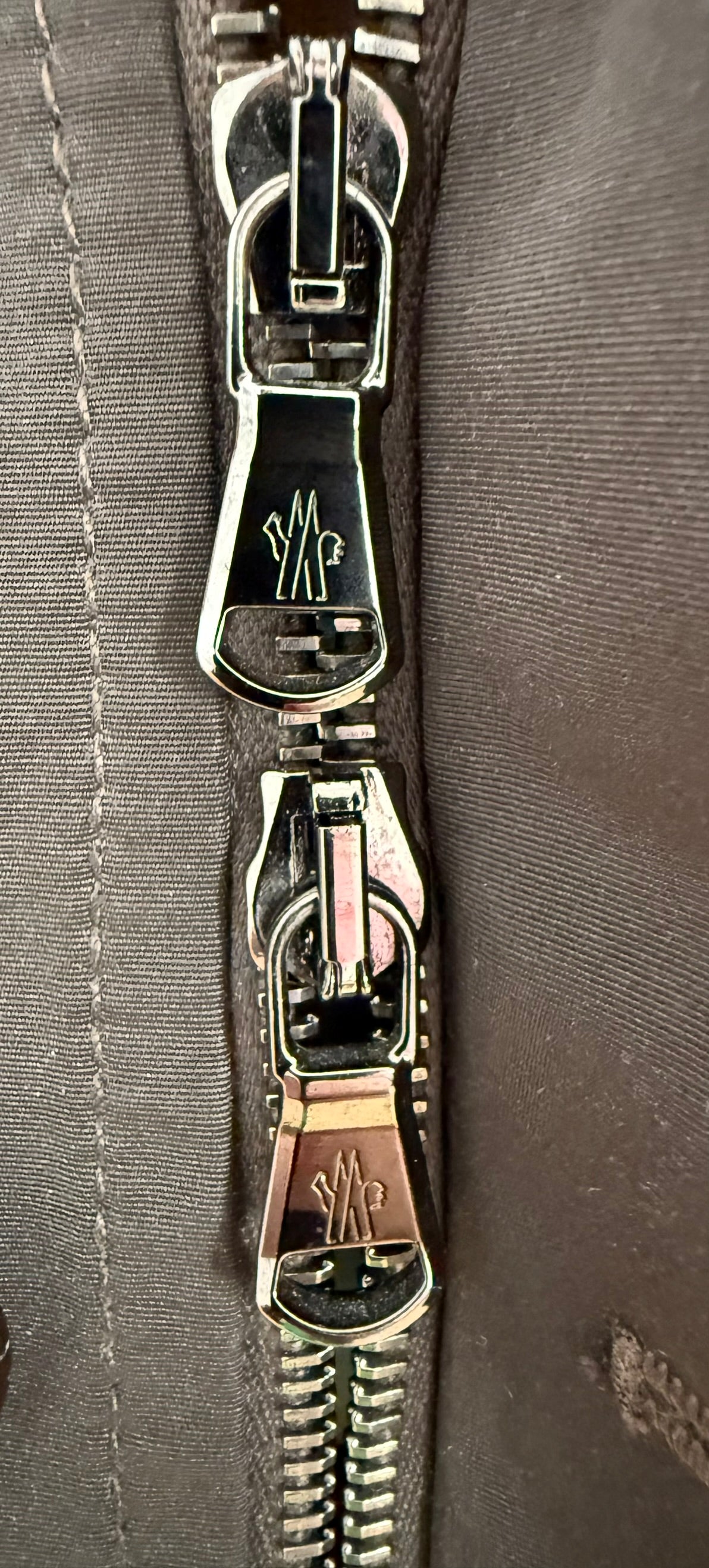 Cazadora Moncler (L)
