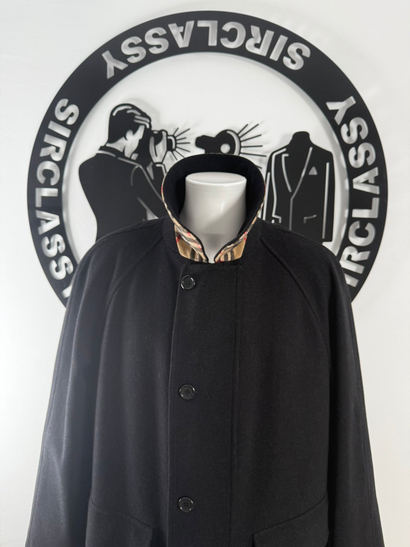 Abrigo Burberry (XXL)
