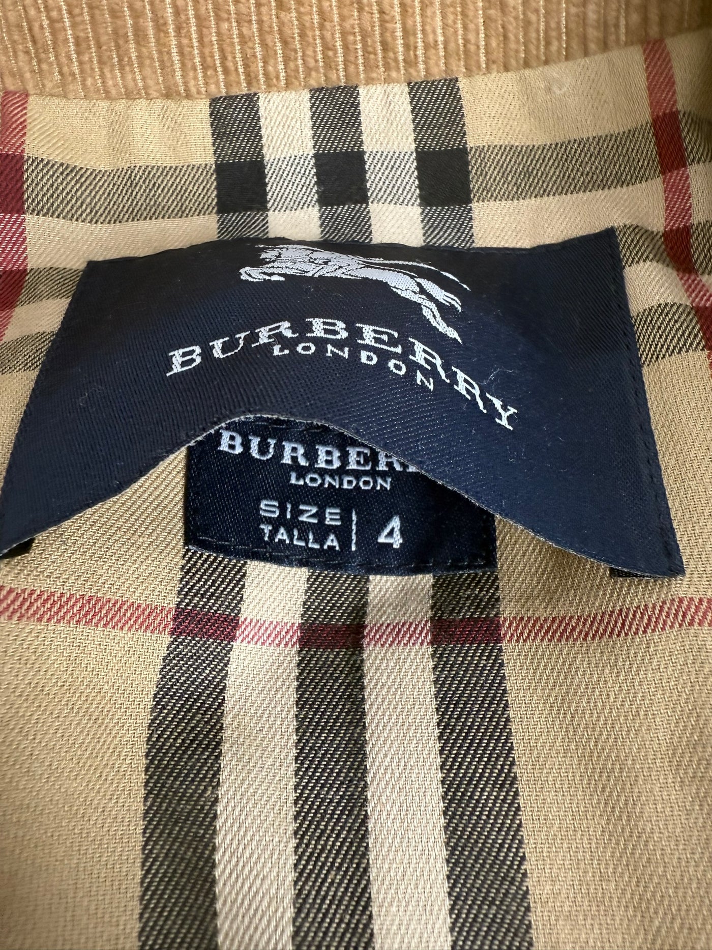 Abrigo Burberry (L)