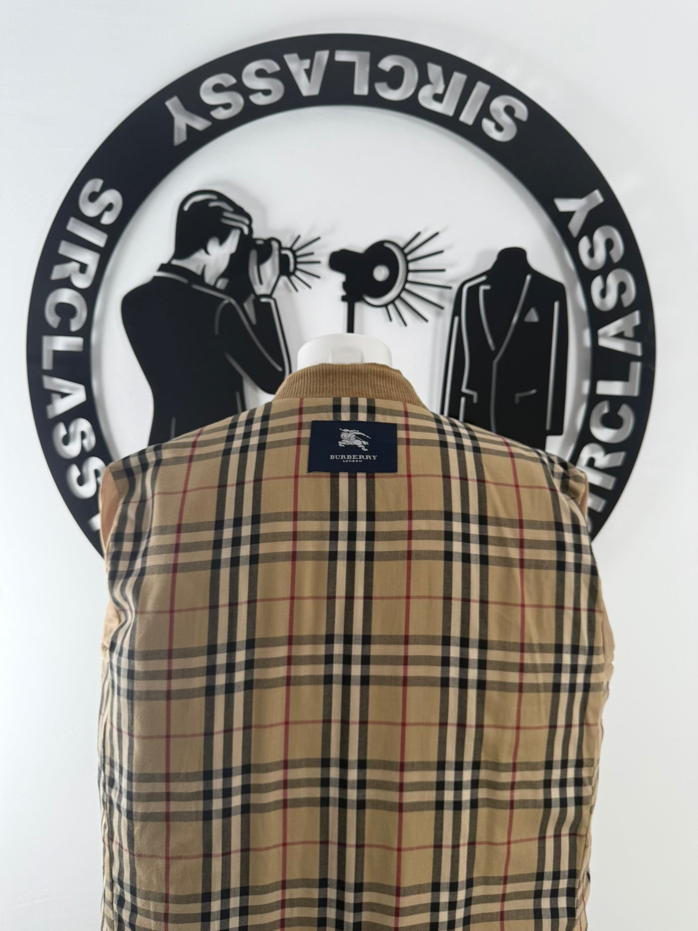 Abrigo Burberry (L)