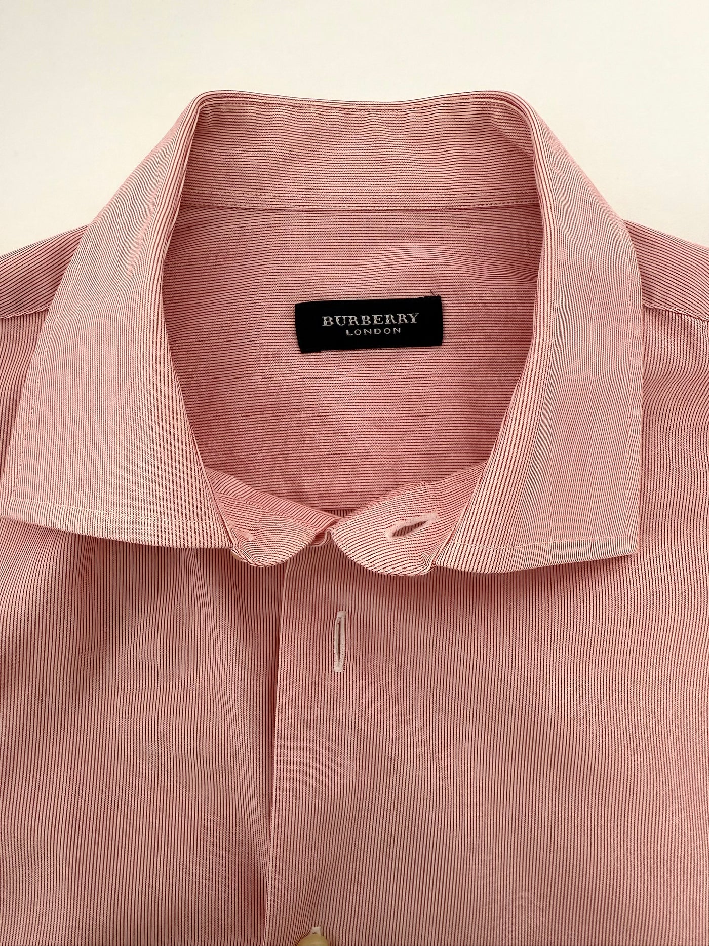 Camisa Burberry (L)