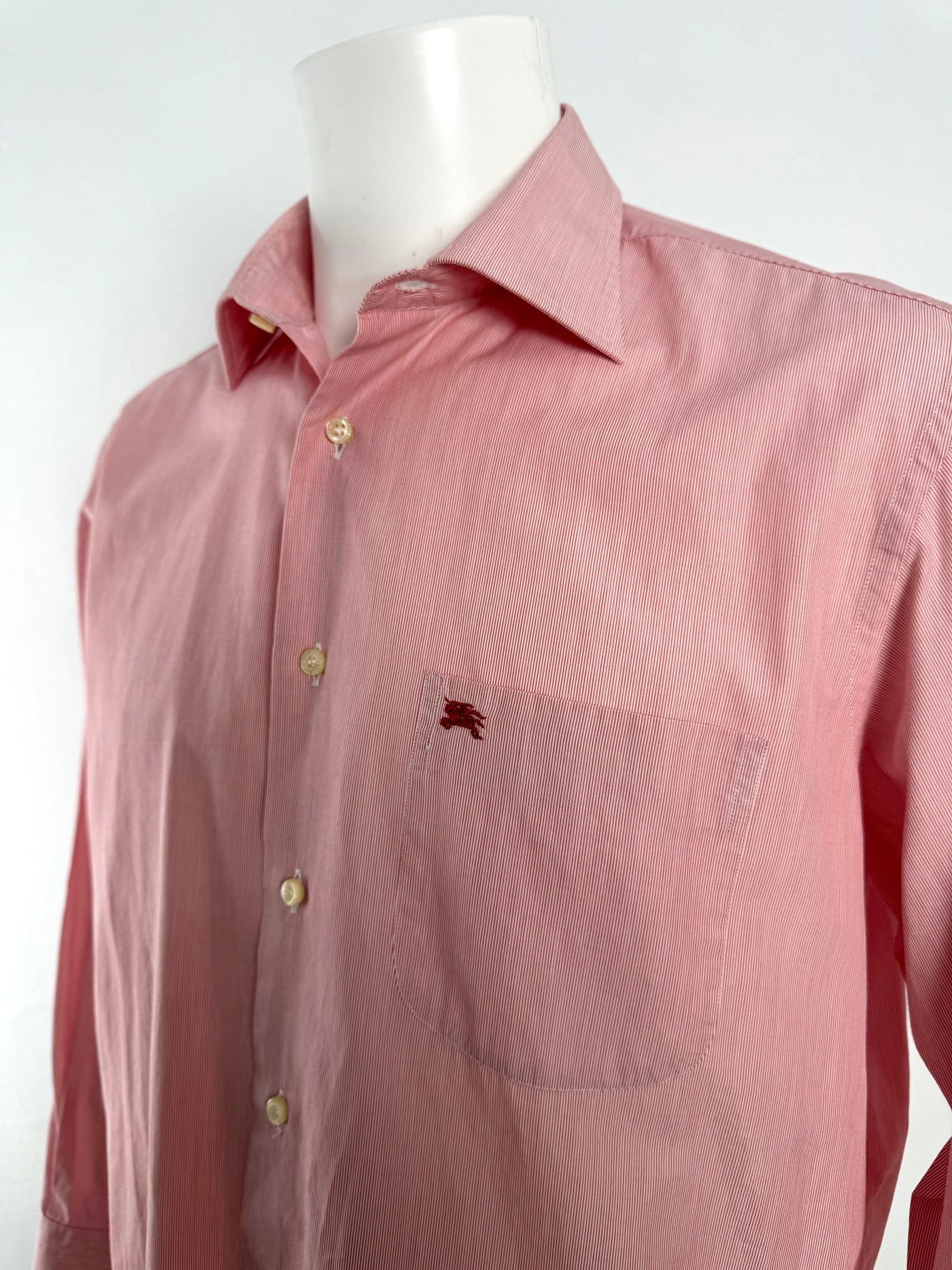 Camisa Burberry (L)