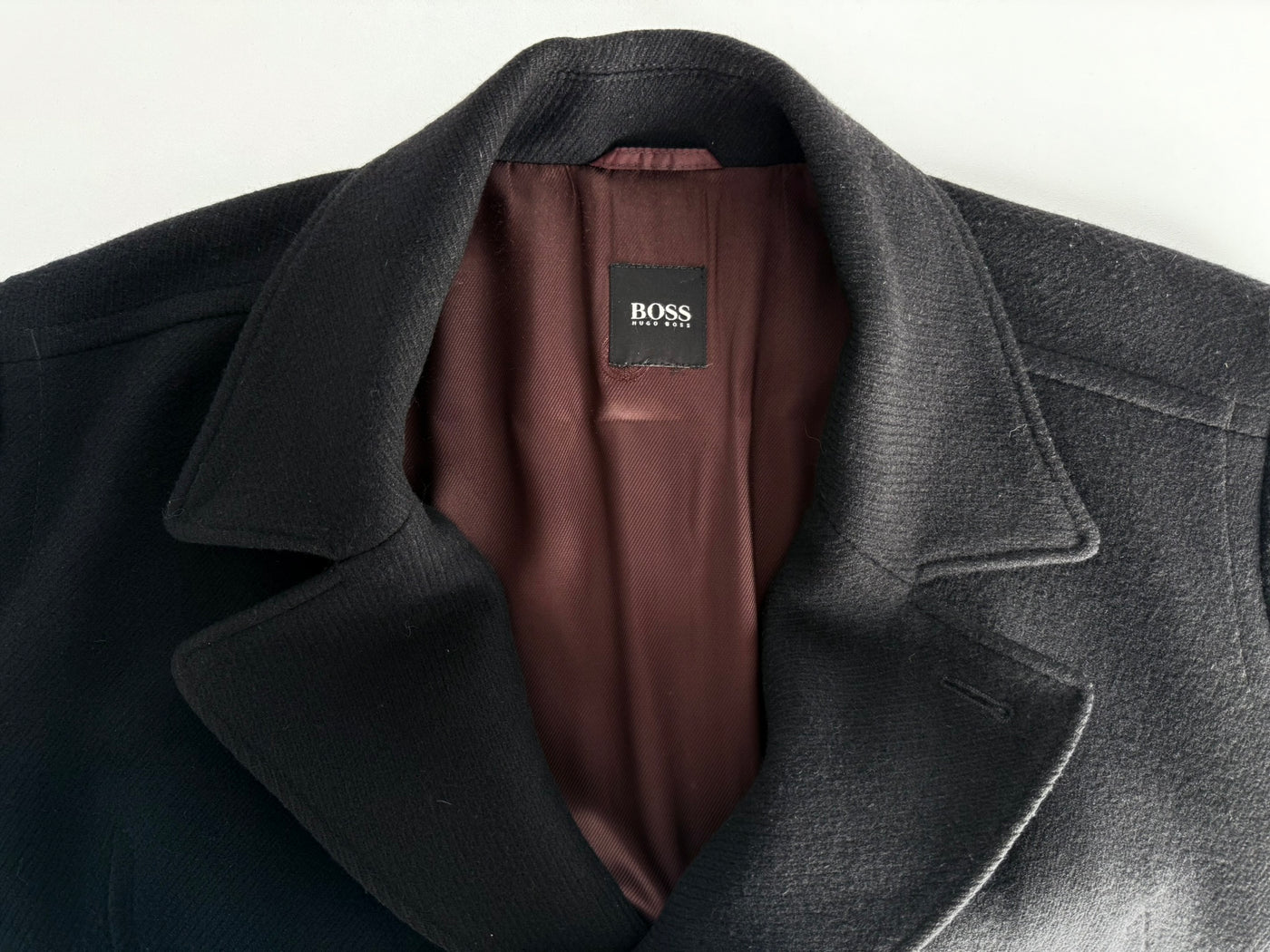 Abrigo Hugo Boss (XL)