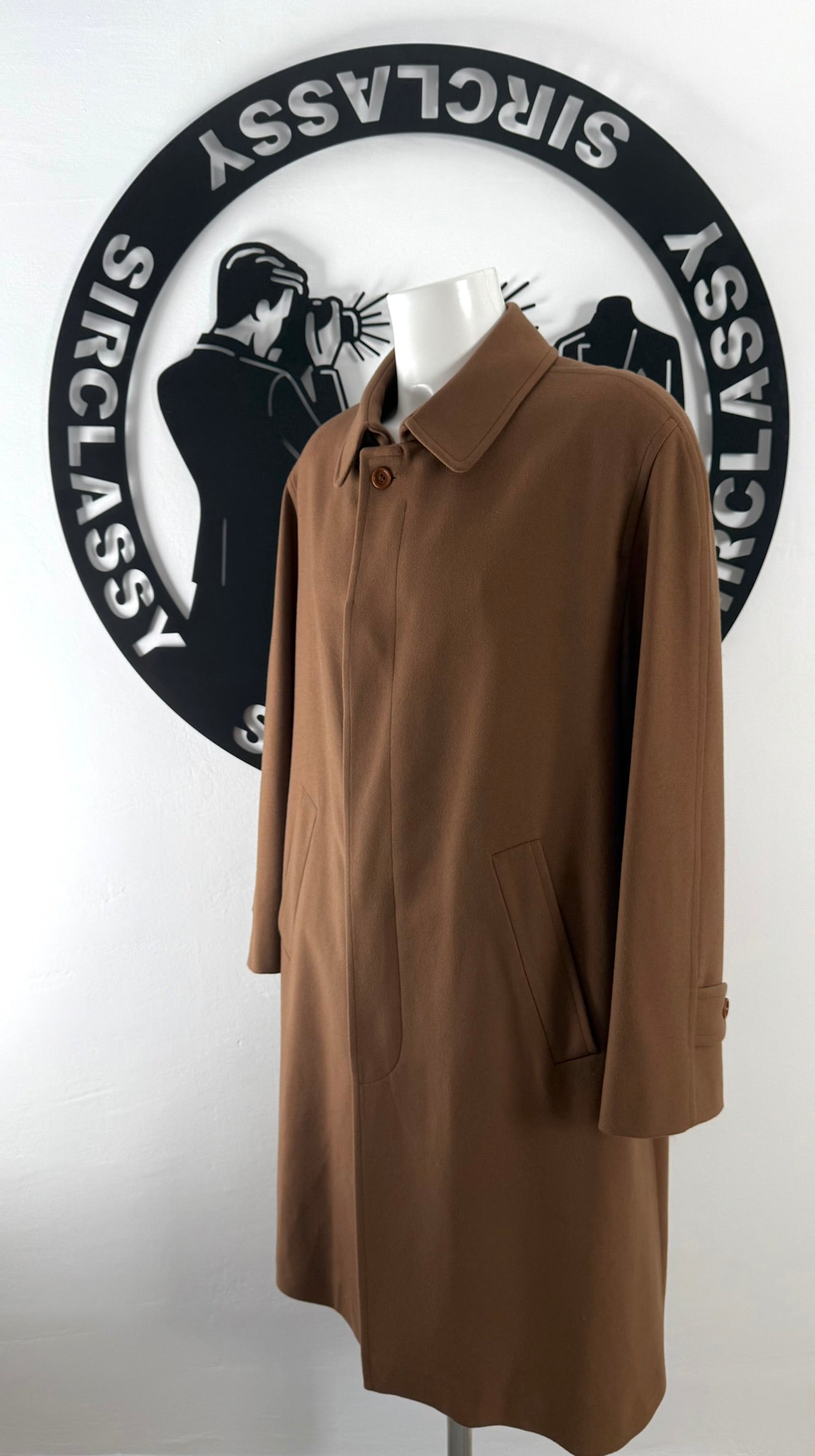 Abrigo Burberry (XL)