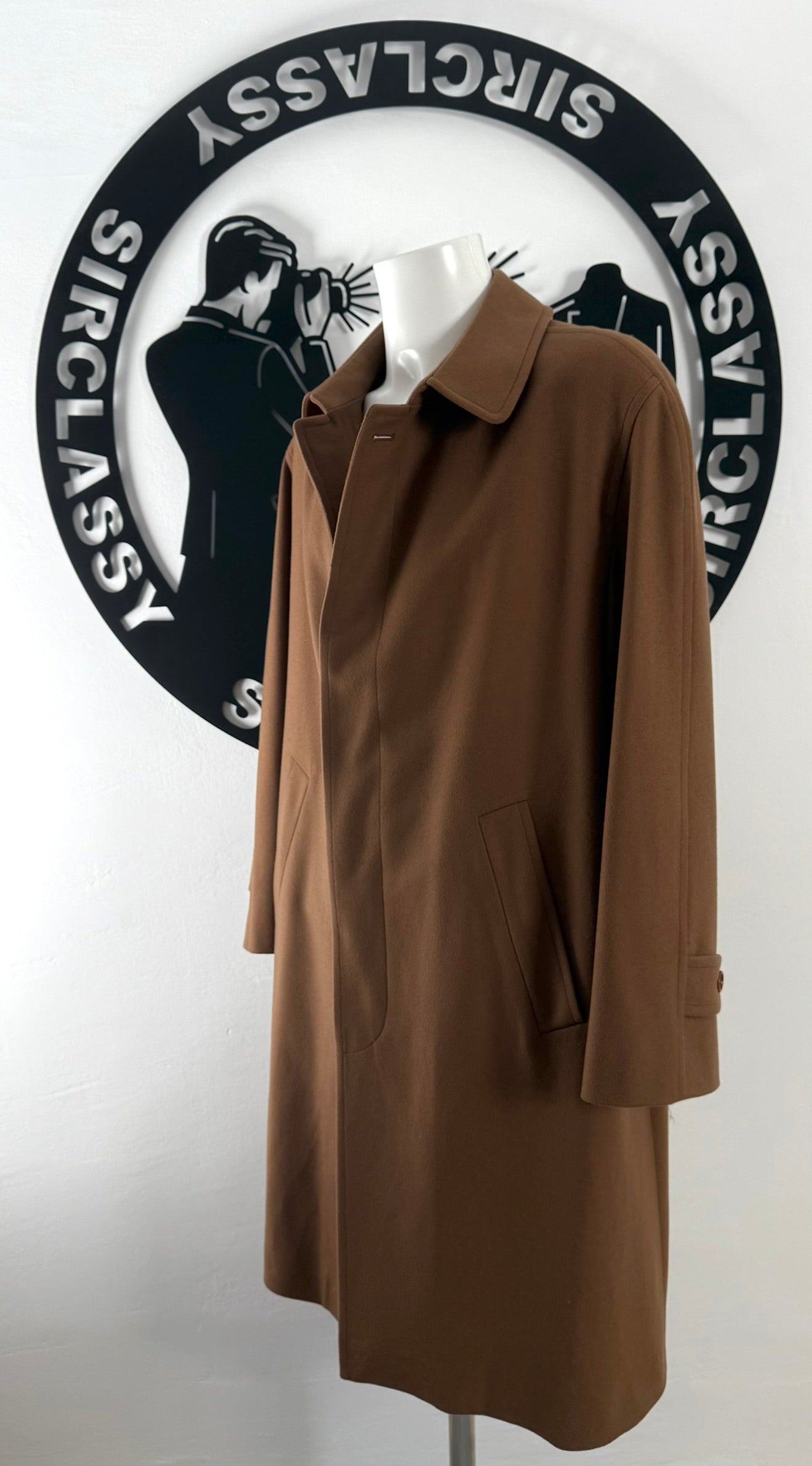 Abrigo Burberry (XL)