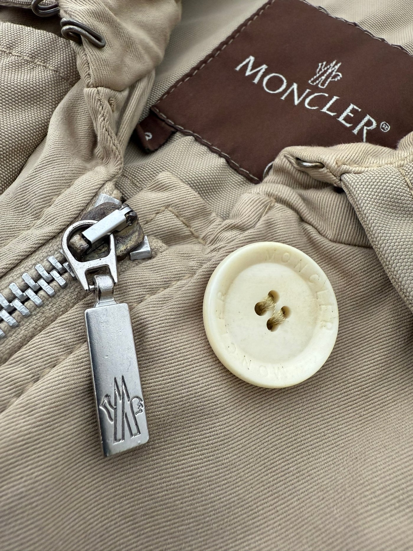 Cazadora Moncler (M)