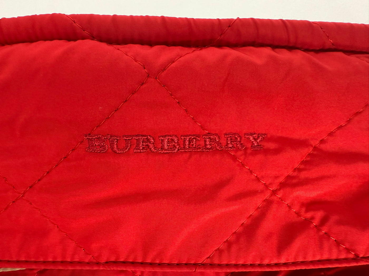 Abrigo Burberry (L)