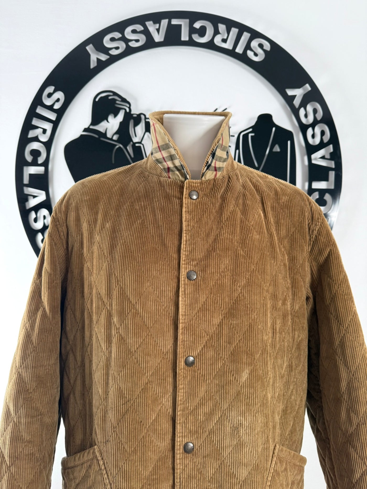 Abrigo Burberry (L)