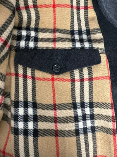 Abrigo Burberry (XL)