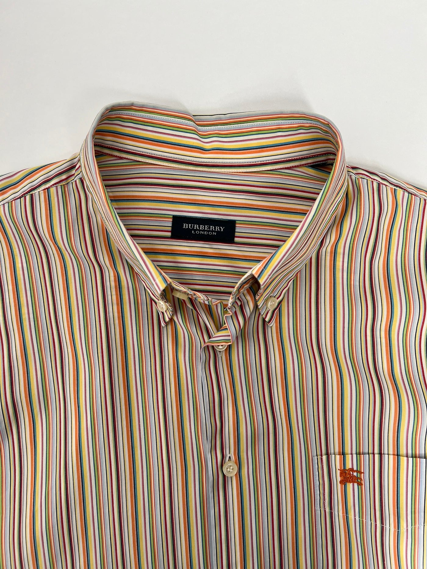 Camisa Burberry (XL)